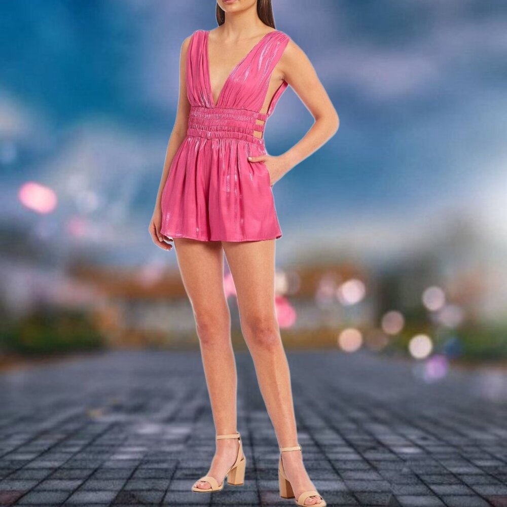 Hearts & Heels Short Romper Open Back Side Cut Out Pullover Jumpsuit Metallic